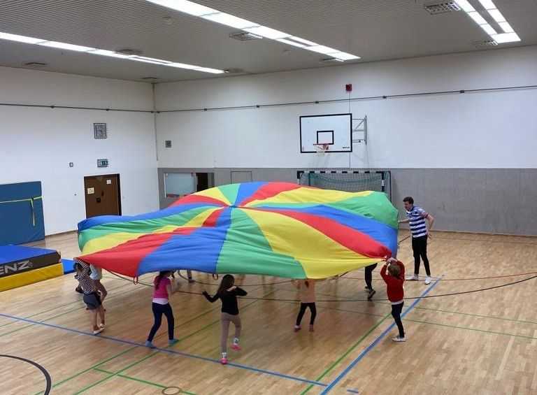 Kinderturnteam der Grundschulkinder benötigt DRINGENDST Unterstützung