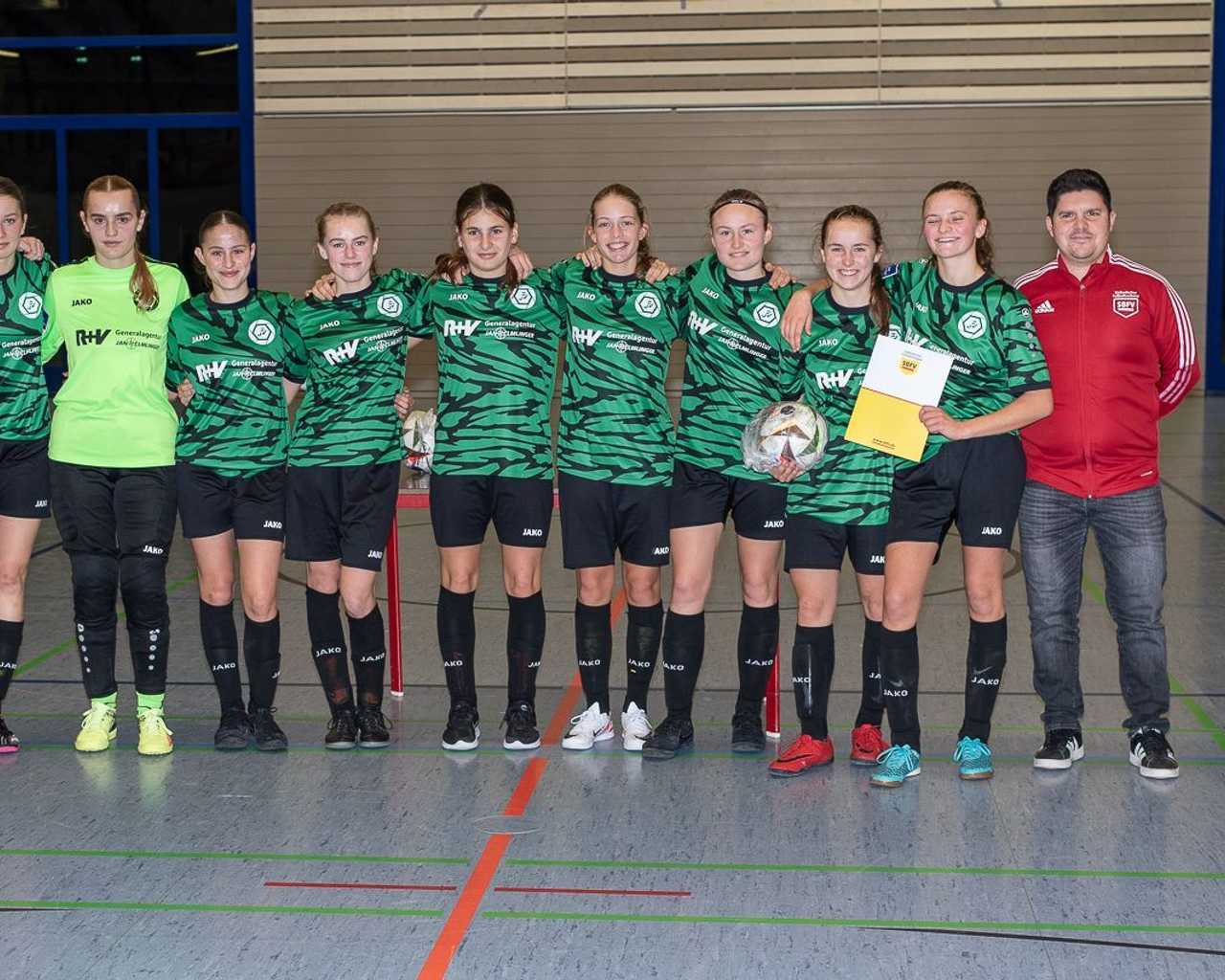 B-Juniorinnen sind Vize-Bezirksmeister im Futsal